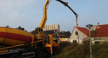 rijkwijdte betonstorten met mixerpomp